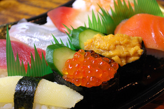 Various_sushi.jpg