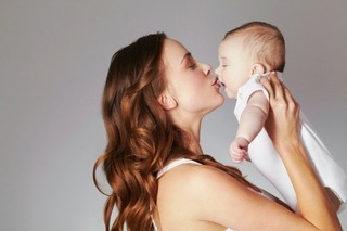 mom-kissing.jpg